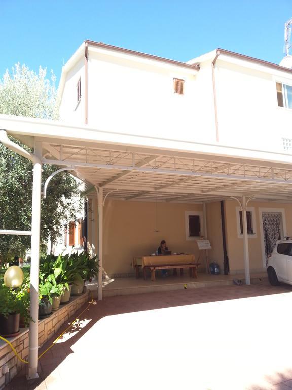 Ulika Rooms & Apartments Porec Exterior photo